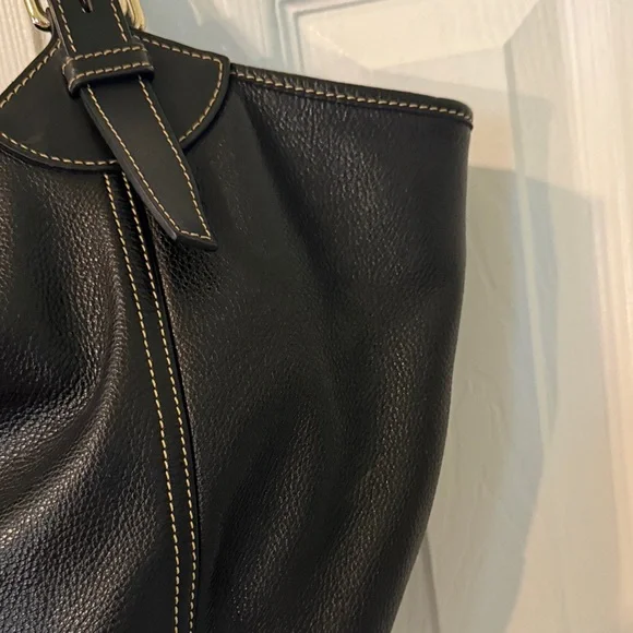 Dooney & Bourke Leather Large Black Handbag Tote Purse - Picture 4 of 11